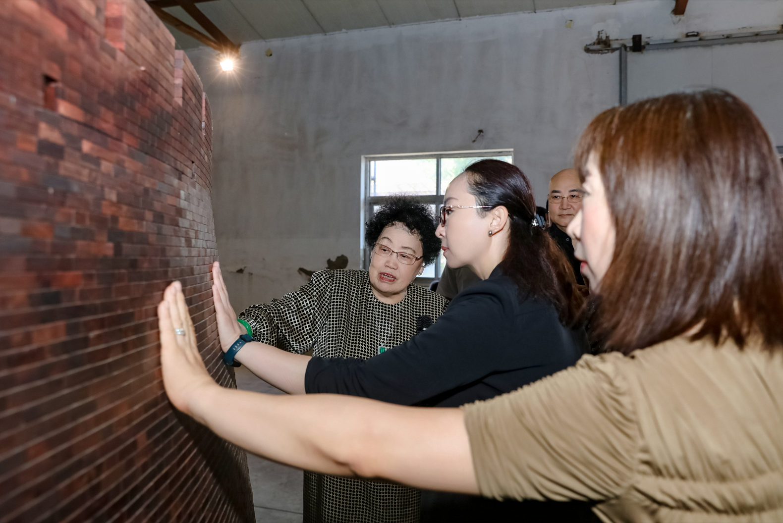 北京侨商会召开第六届第五次理事会