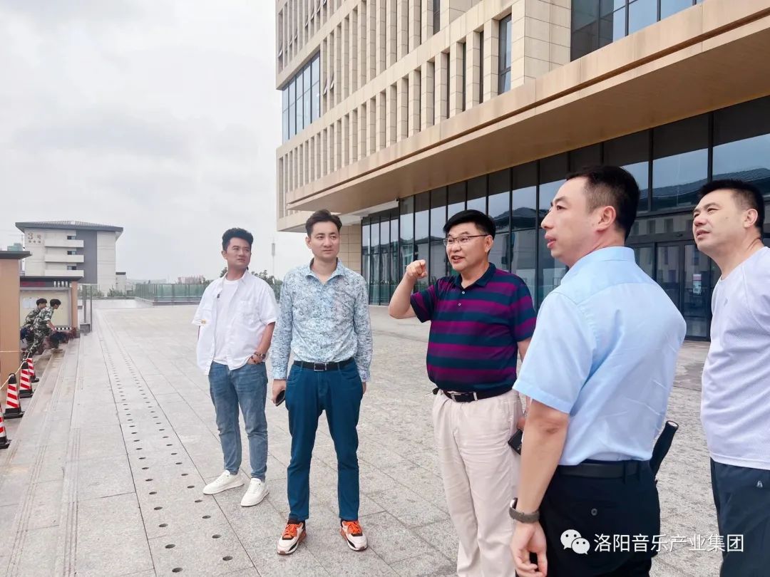 洛阳市侨商会副会长田华赴洛阳文旅职业学院就共建产业学院开展工作交流