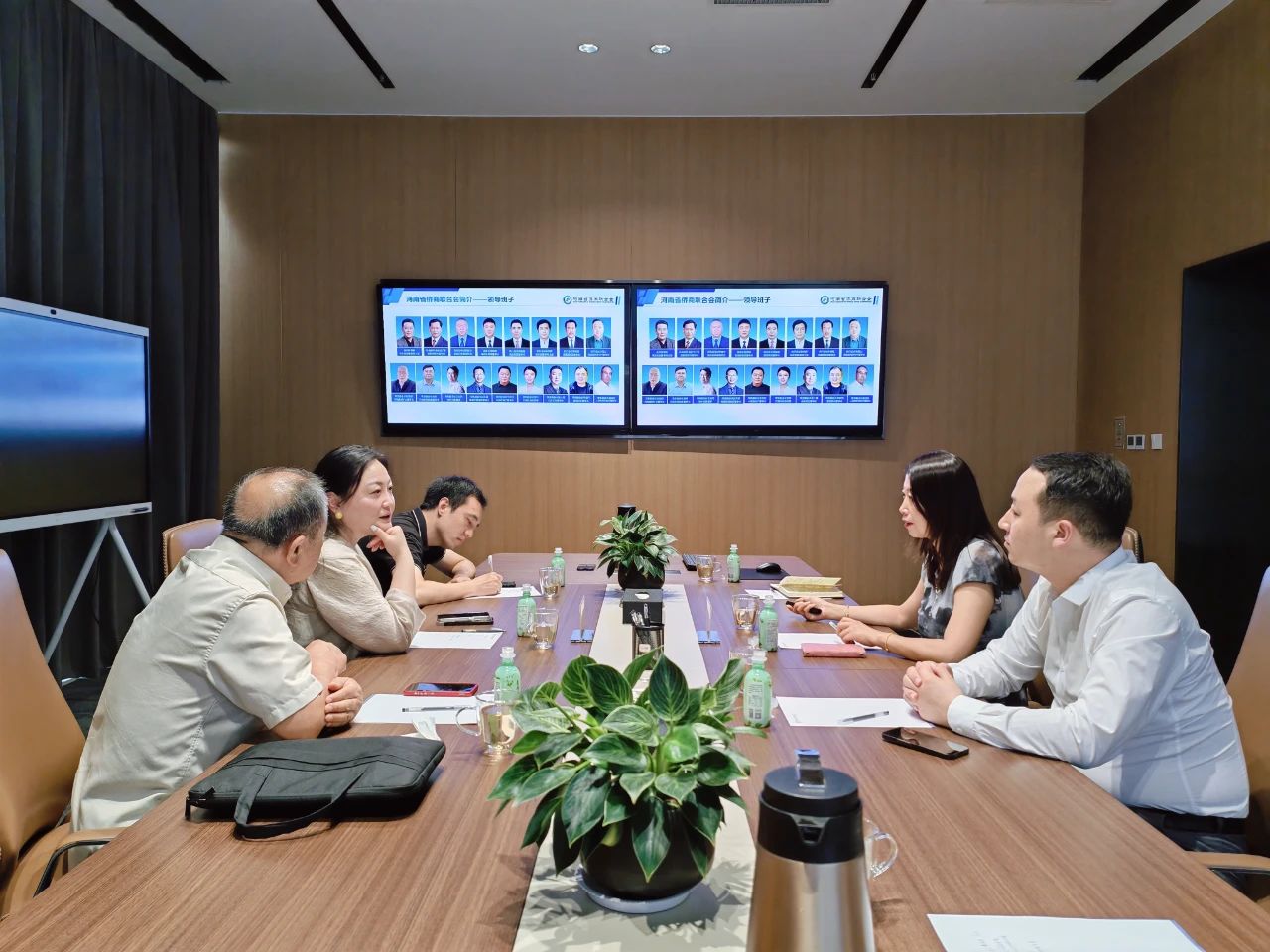 马来西亚豫商联合会来访座谈交流