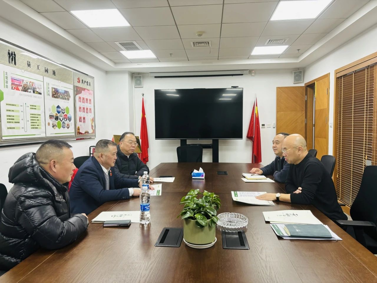 【海外顾问】迪拜龙城华侨华人总商会会长金国中到访德纳展览