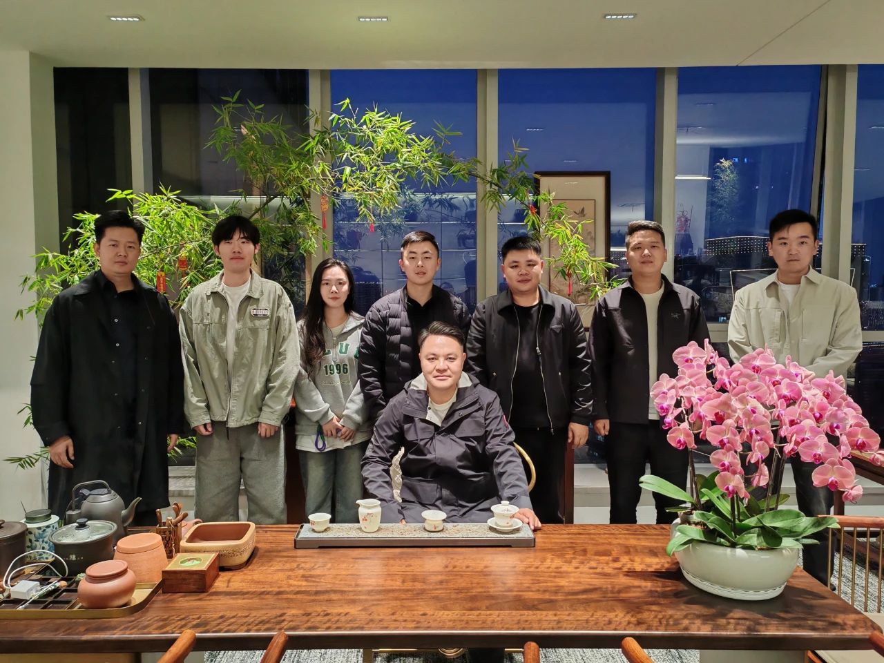 “青”松小聚“春”满堂，河南省侨商联合会青春畅享局活力开局