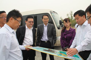 省委统战部副部长、省侨联党组书记赵太安一行莅鹤壁市山城区就拟投教育项目考察