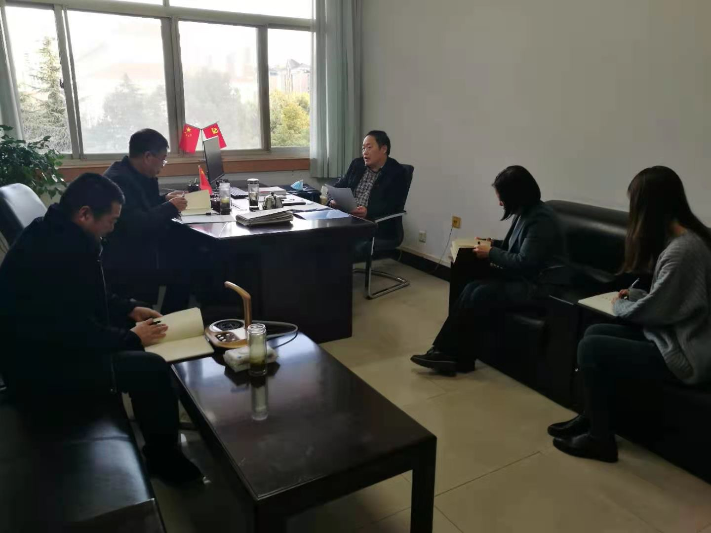 许昌市侨联召开元旦节前集体提醒谈话会