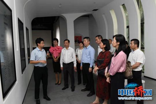 黎才旺一行到侨企世贸三亚国际金融中心调研?！≡Ｉ?摄
