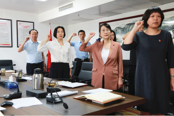 赓续红色血脉 担当时代责任 ——省侨联机关第一党支部开展党史学习教育主题党日活动