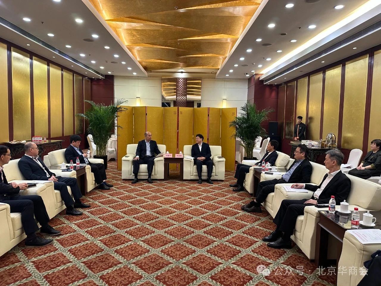 北京华商会与马来西亚中华总商会建立友好合作关系