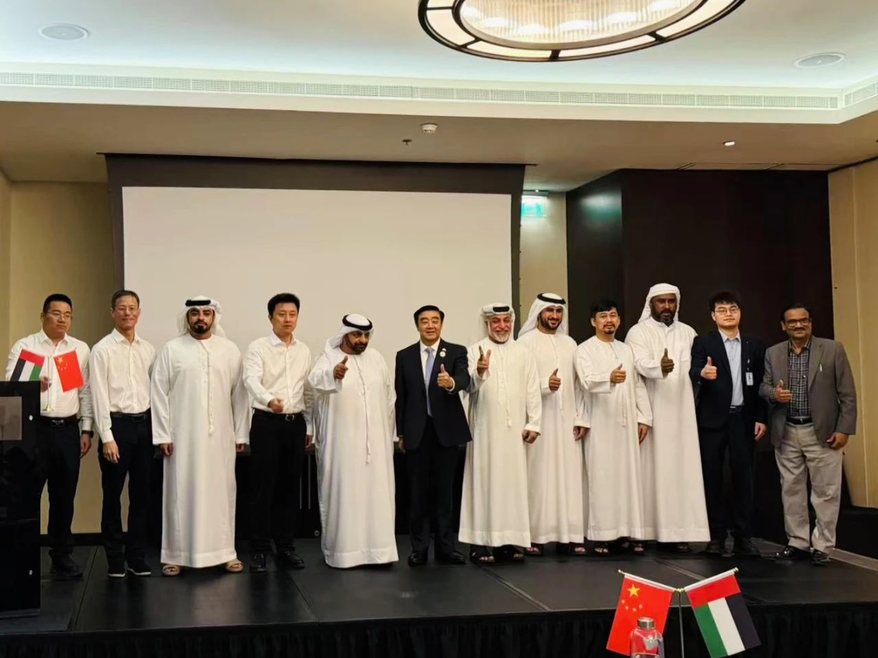 【名誉会长】阿联酋中华工商总会会长唐振刚出席中国（诸暨）— 迪拜产业合作对接会