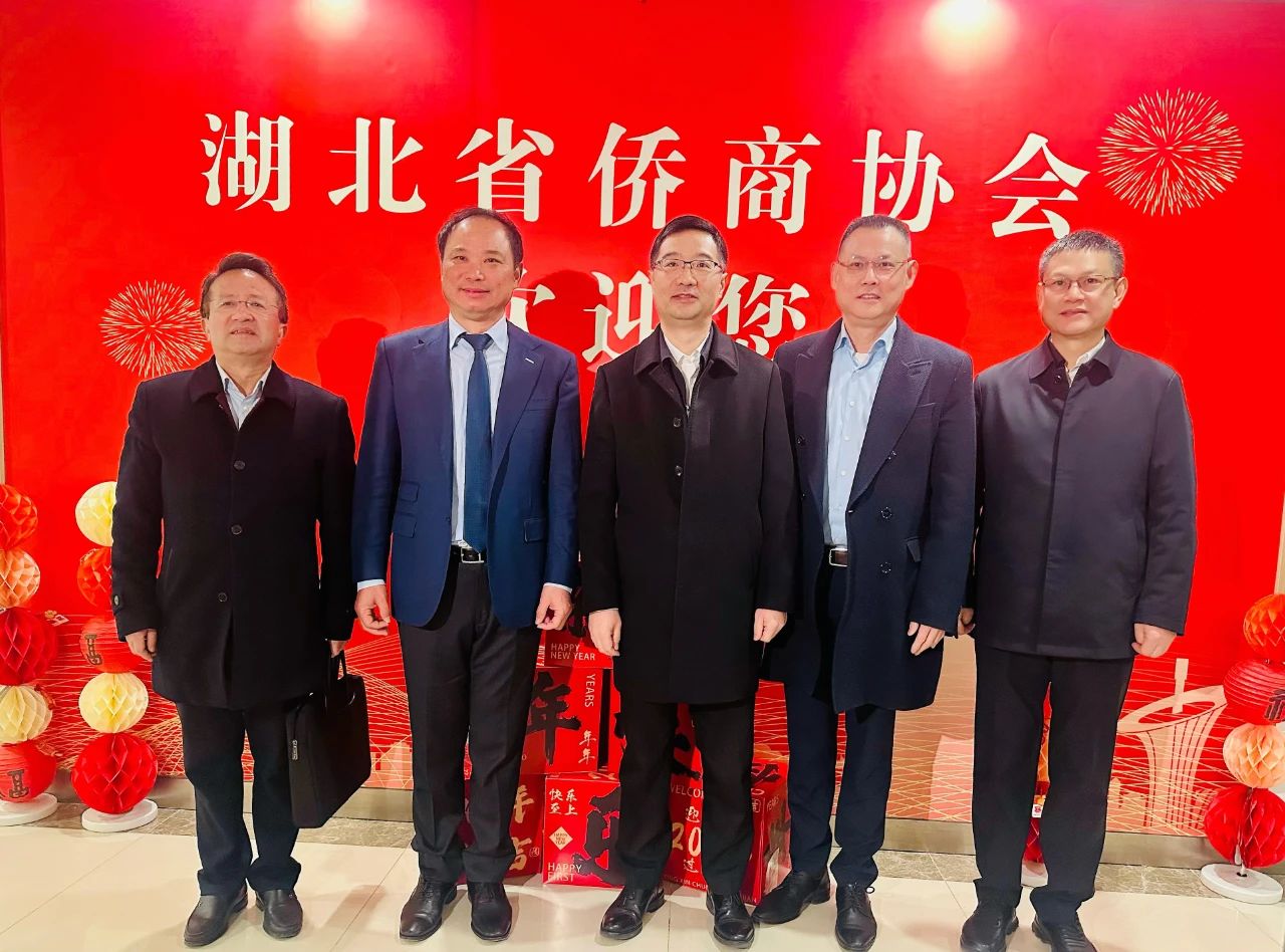 湖北省委常委、统战部部长宁咏走访湖北省侨商协会