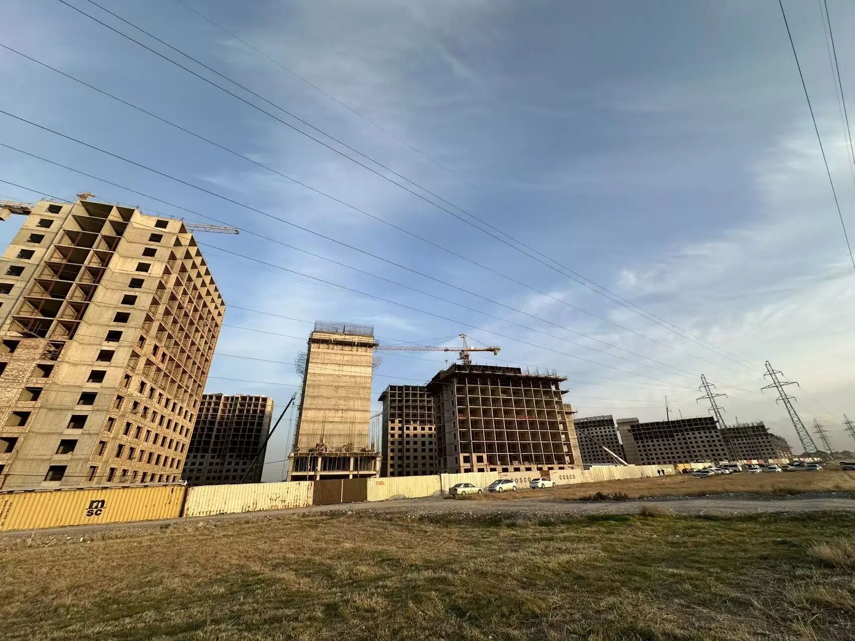 【名誉会长】香港侨商联合会会长徐旭昶一行赴吉尔吉斯斯坦考察 携手侨商共拓合作新机遇