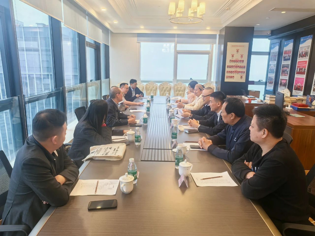 马来西亚-中国总商会与海南省侨商联合会签订友好商会合作协议