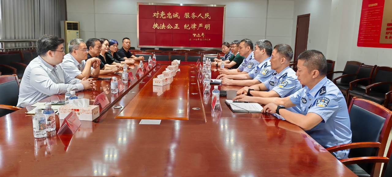 【团体会员】洛阳市侨商会与市公安局交警支队八大队结对党建共建，凝聚合力共促发展