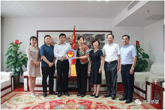 省侨联主席董锦燕会见阿联酋河南商会暨同乡会会长李松涛先生一行